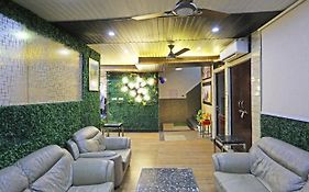 Hotel Gl Suites Near Delhi Airport